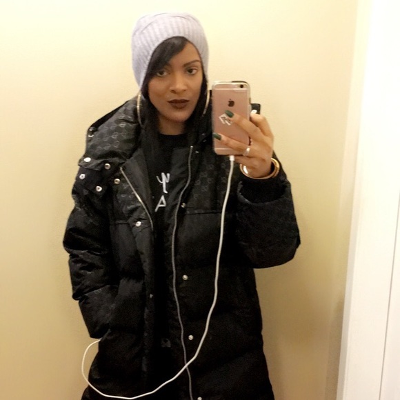 🚫SOLD!!!!!🚫
AUTHENTIC GUCCI LONG PUFFER JACKET - Picture 3 of 3